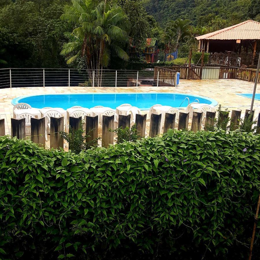 Willa Domingos Martins A Sua Casa Nas Margens Do Rio Zewnętrze zdjęcie