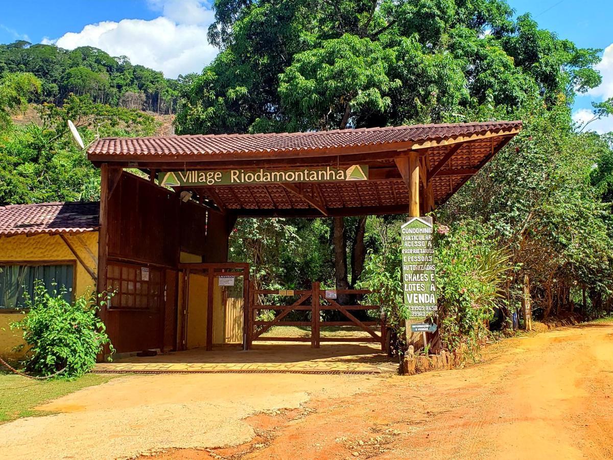 Willa Domingos Martins A Sua Casa Nas Margens Do Rio Zewnętrze zdjęcie